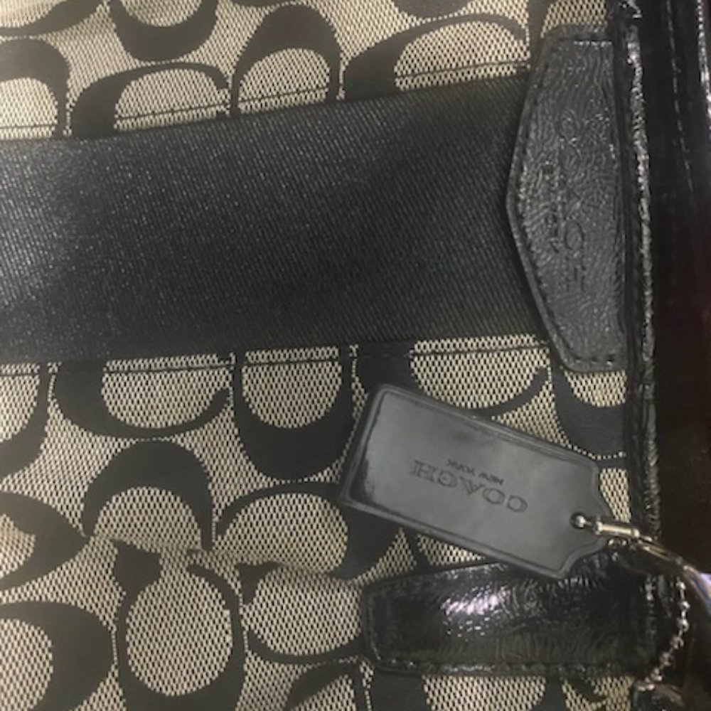Euc Coach Signature Stripe Drawstring Carryall To… - image 5